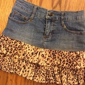 Nordstrom Jolt Jean Denim skort  w Cheetah Ruffle